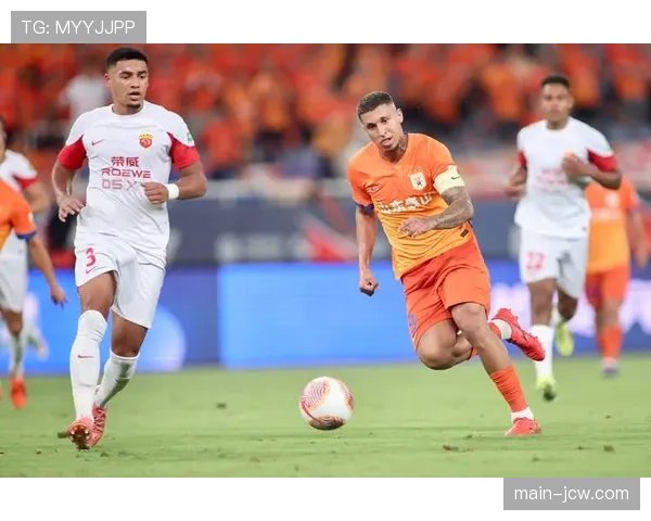 中超联赛技术革新引领潮流 门线技术与半自动越位系统减少判罚争议